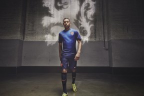 2026世界杯-莎拉波娃新星大胜惊艳网坛，尤文图斯重建未来可期